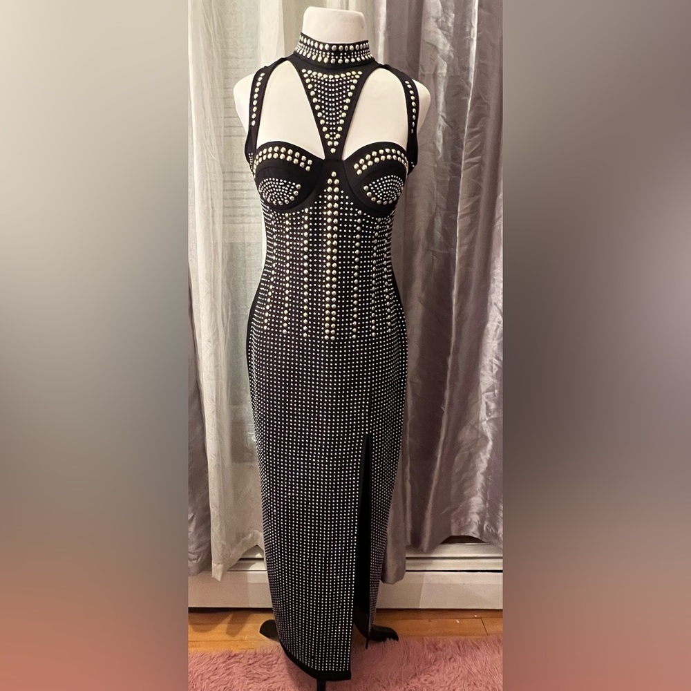 Miss Circle Dress